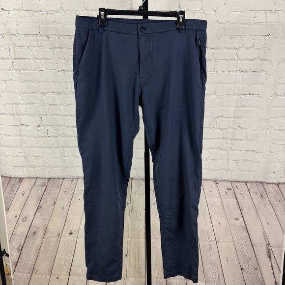Lululemon Men’s Commission Pants Navy Blue Size 36 - Picture 2 of 11